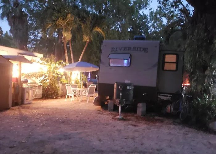 Tiny House Rv, Kayak