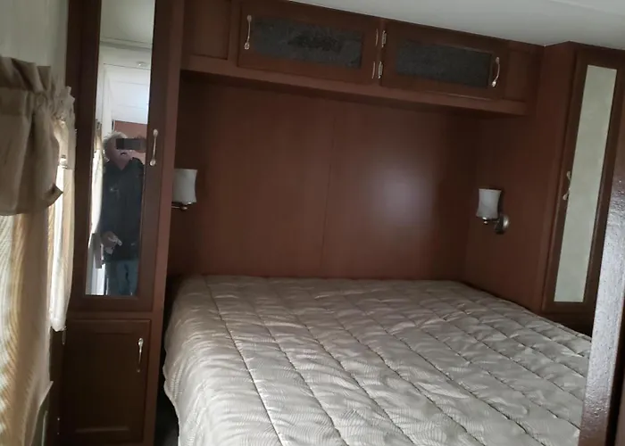 Tiny House Rv, Kayak